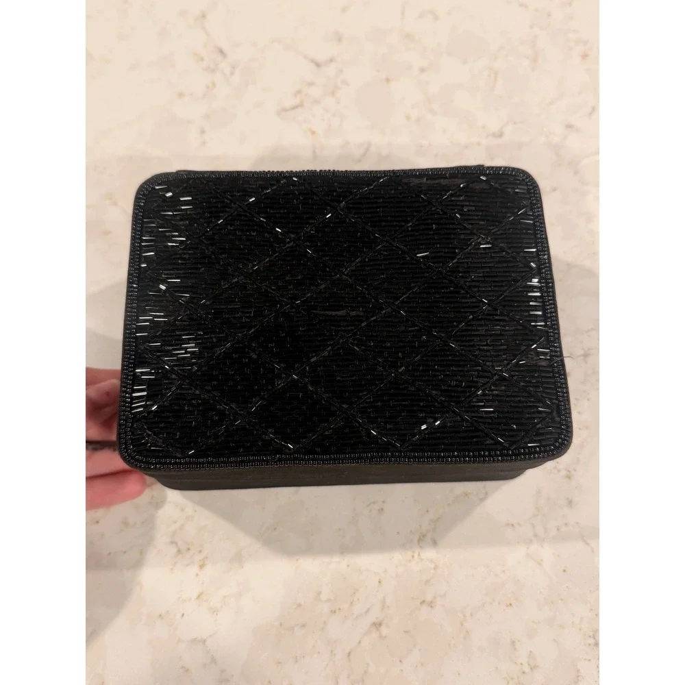 N/A vintage jewelry
